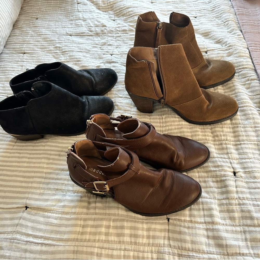 Women’s boots bundle